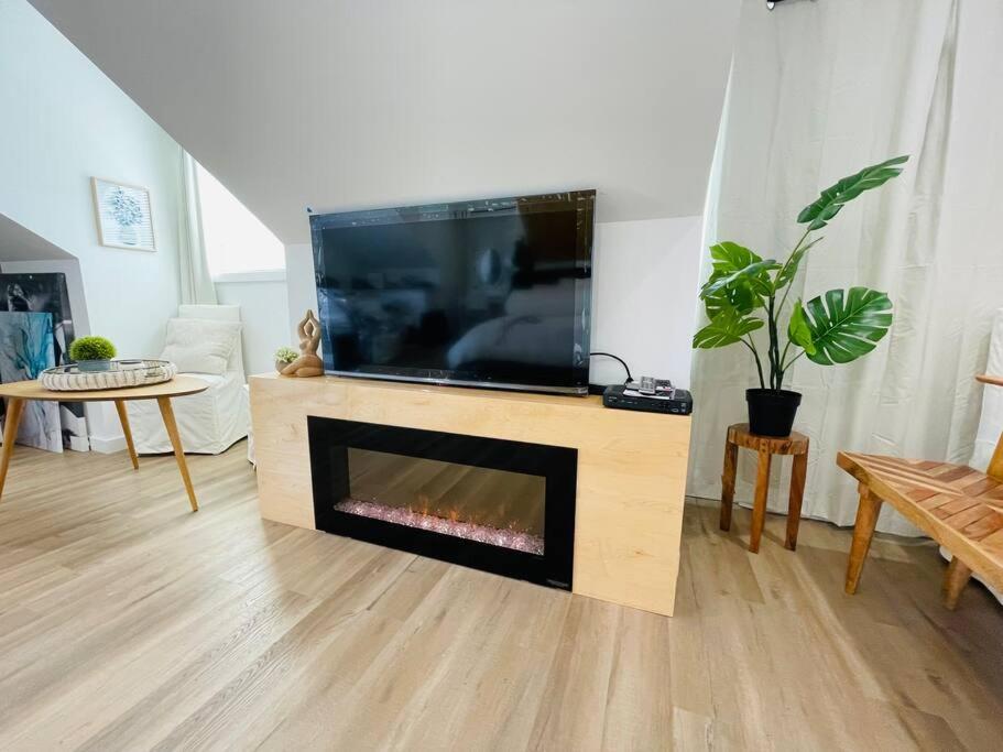 Apartment Stylish Cozy One Bedroom Studio With Free Parking Victoria