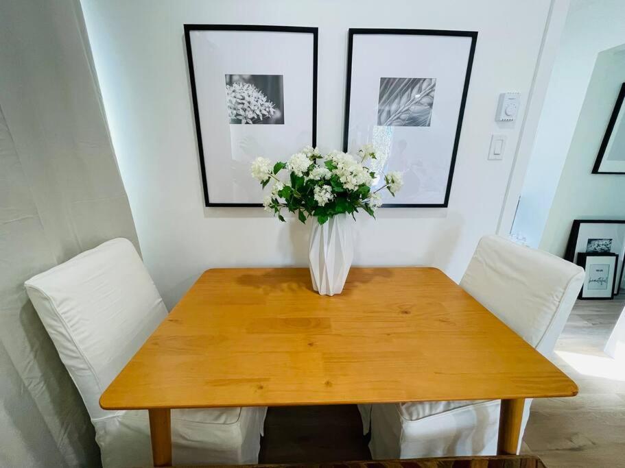 Stylish Cozy One Bedroom Studio With Free Parking Victoria